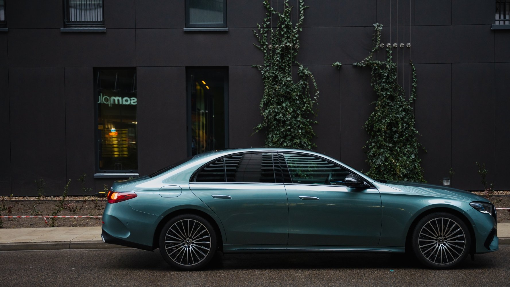 Nowy Mercedes klasy E podatek od aut spalinowych