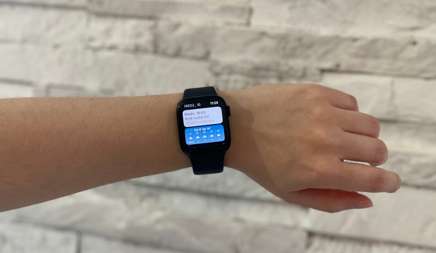 Rok z Apple Watch 8 Tabletowo