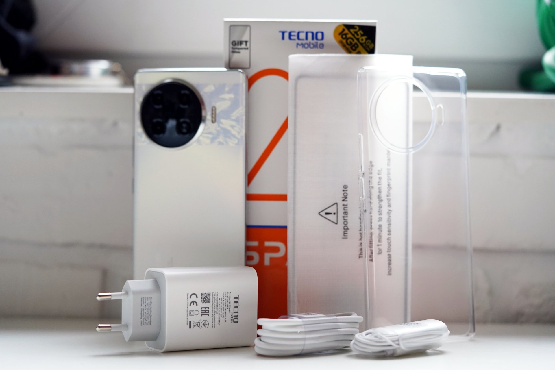 tecno spark 20 pro plus smartfon