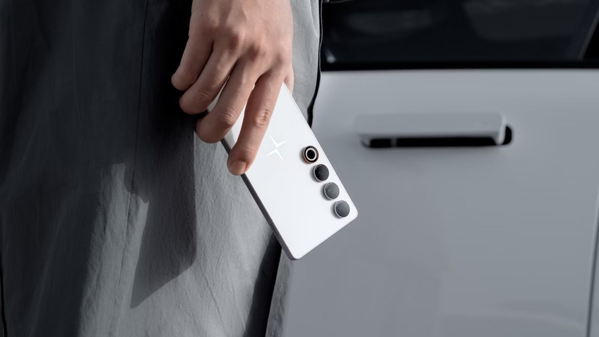 smartfon Polestar Phone