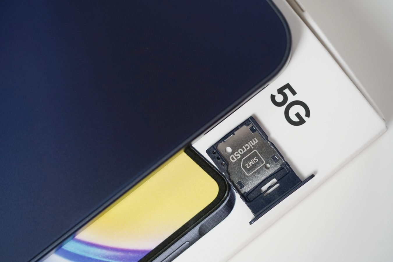 Jaka subskrypcja zamiast abonamentu na telefon? Porównujemy dostępne oferty
