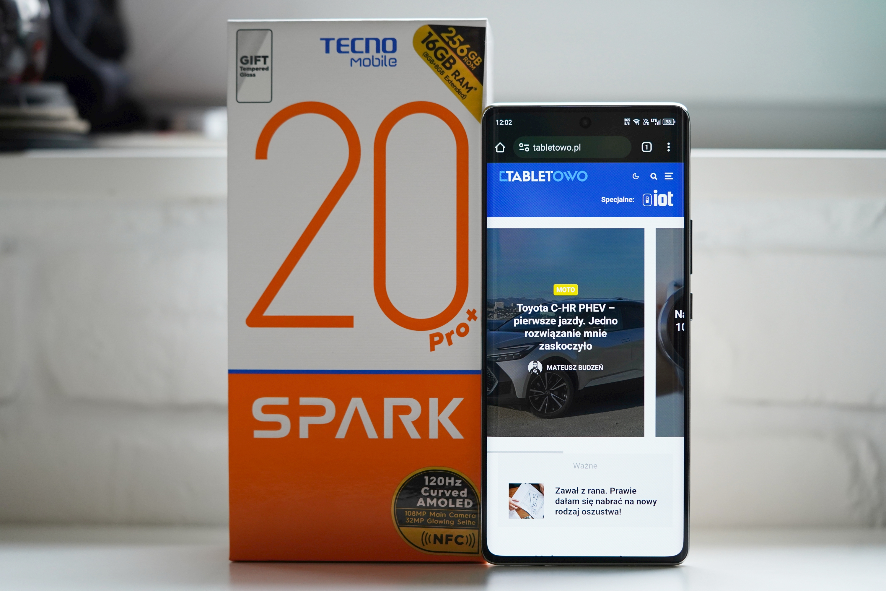 smartfon tecno spark 20 pro plus