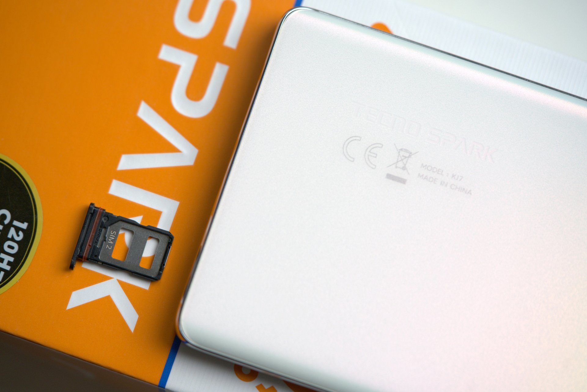 smartfon tecno spark 20 pro plus