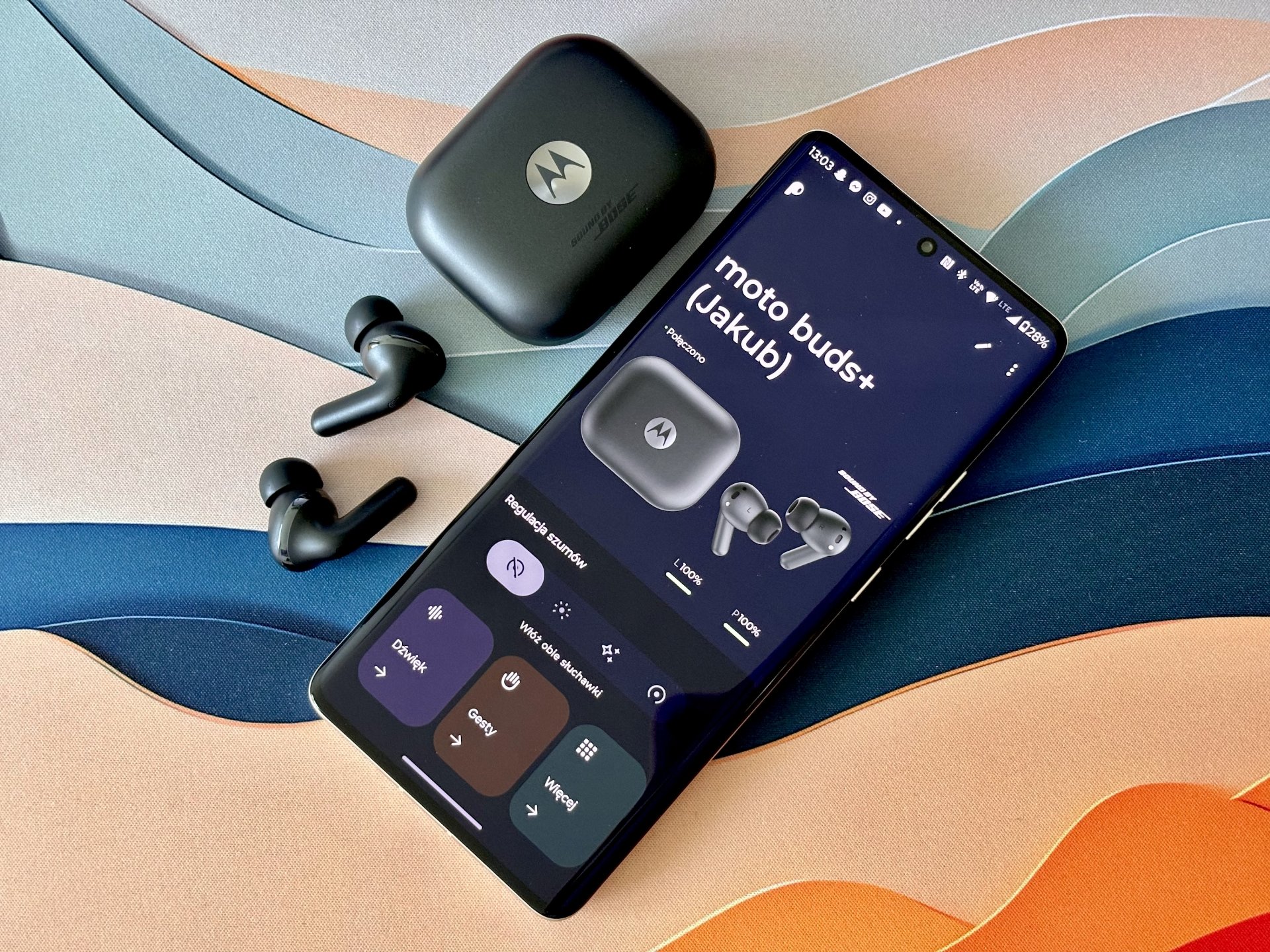 motorola moto buds plus