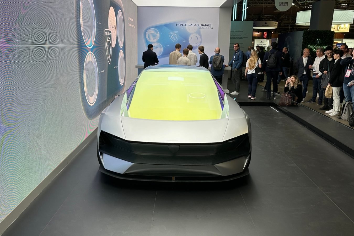 Peugeot Inception Concept