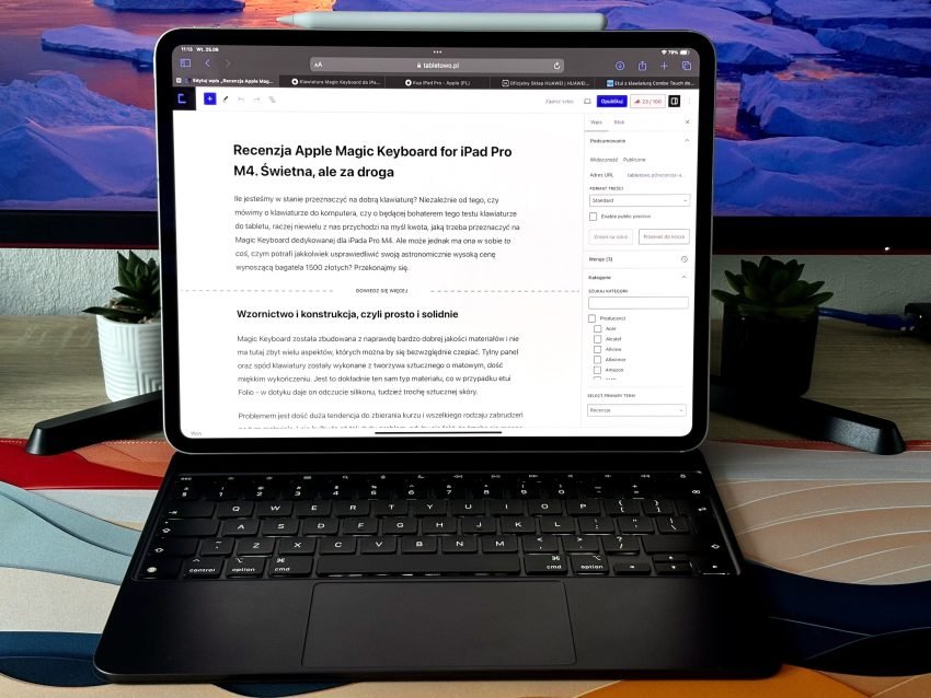 Apple Magic Keyboard for iPad Pro M4