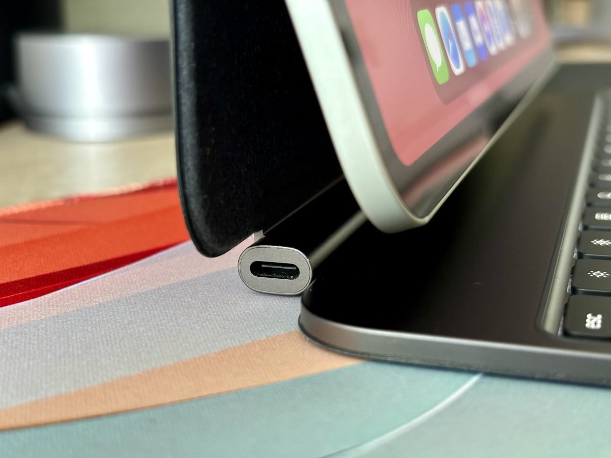 Apple Magic Keyboard for iPad Pro M4