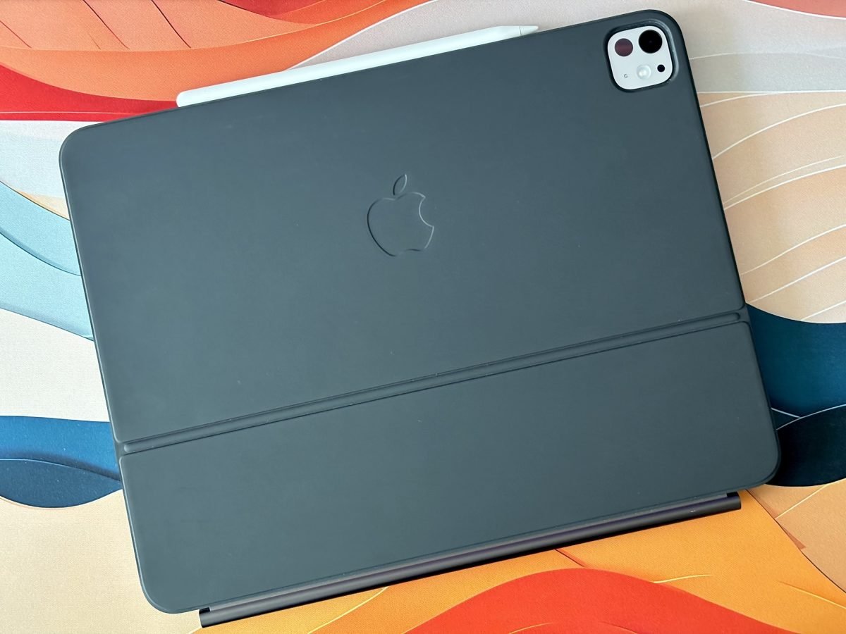 Apple Magic Keyboard for iPad Pro M4