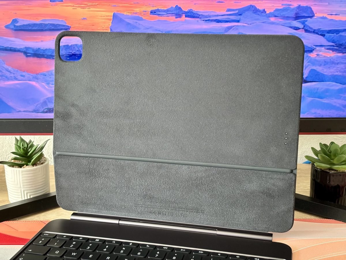Apple Magic Keyboard for iPad Pro M4