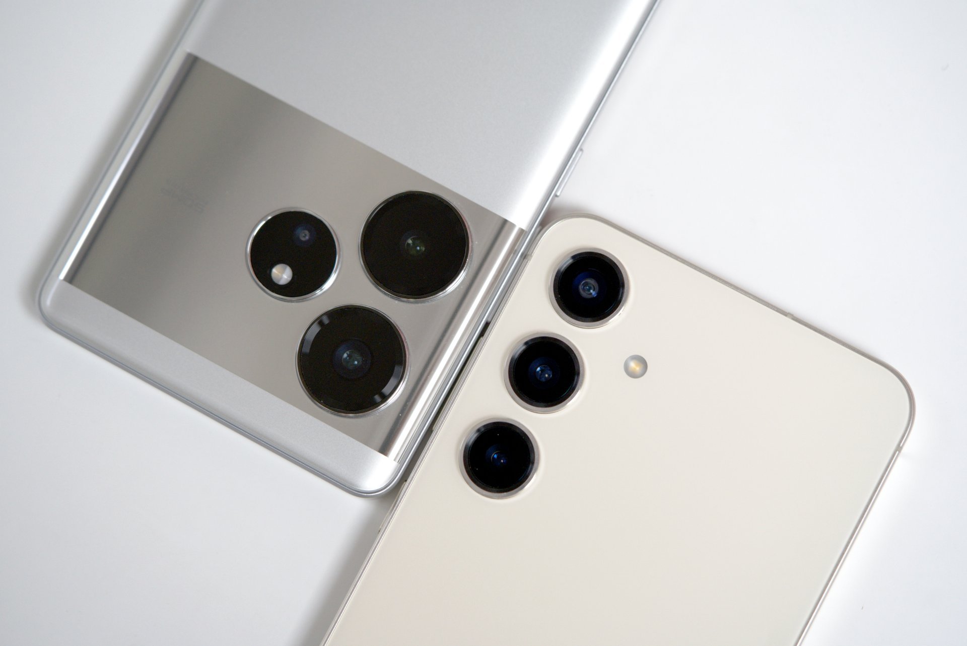 Realme GT 6 vs Samsung Galaxy S24+