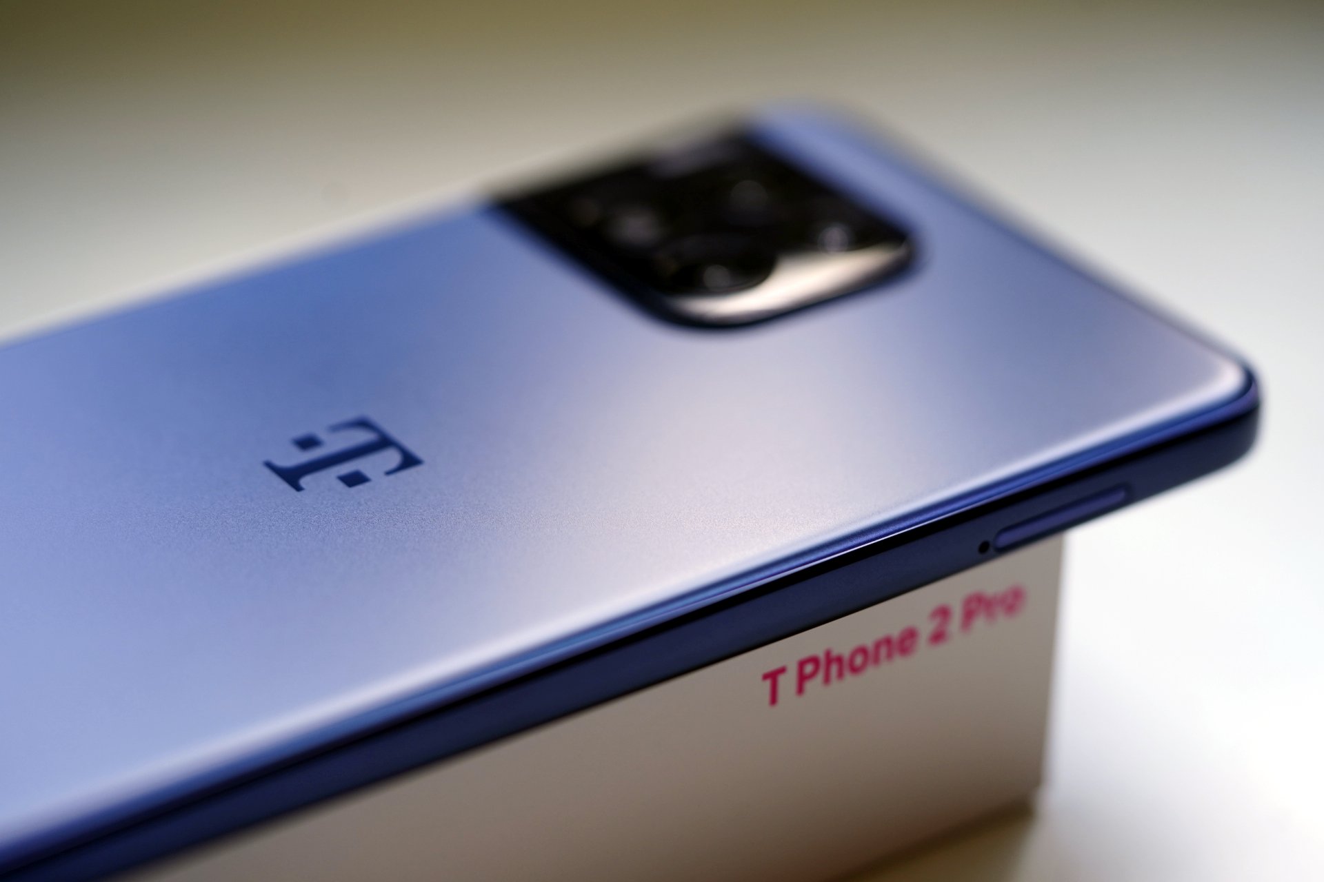 T Phone 2 Pro 5G