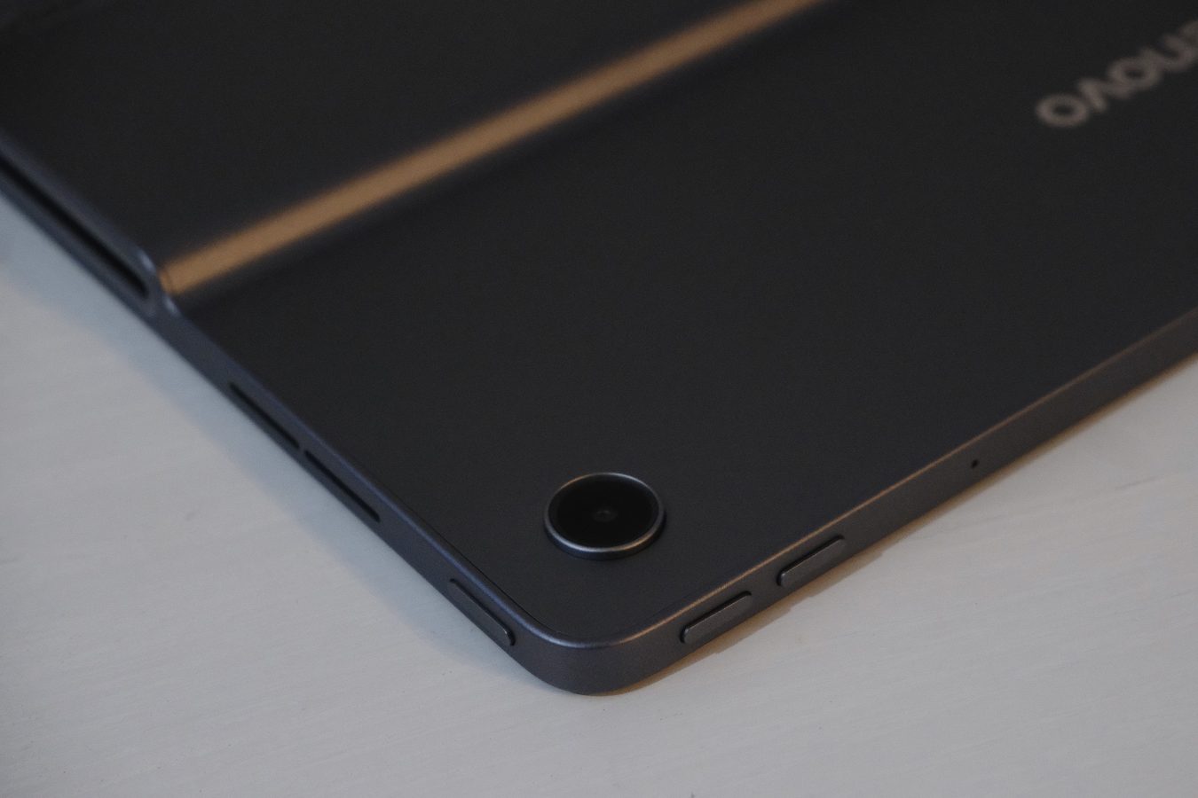 Lenovo Tab Plus recenzja Tabletowo