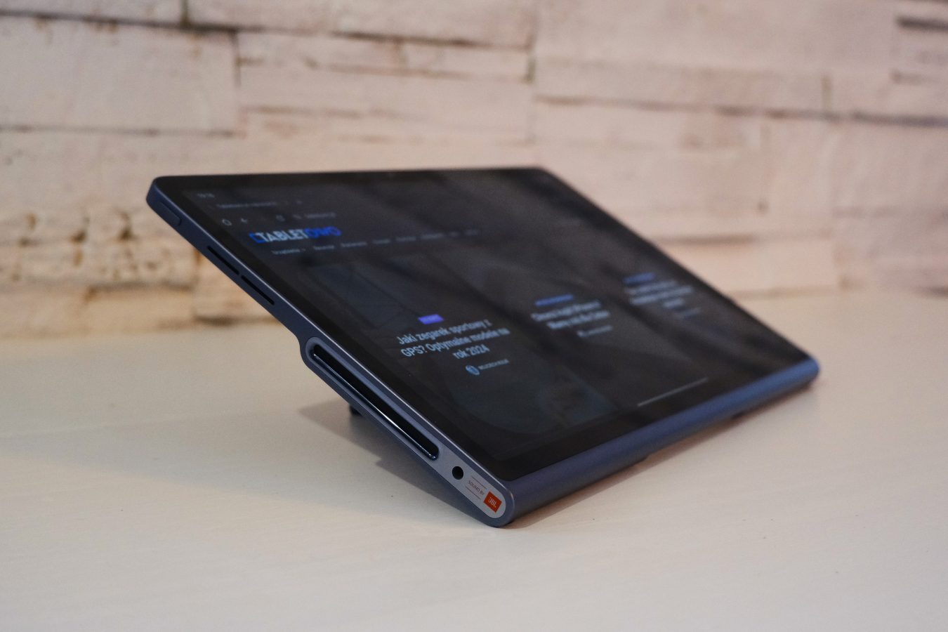 Lenovo Tab Plus recenzja Tabletowo