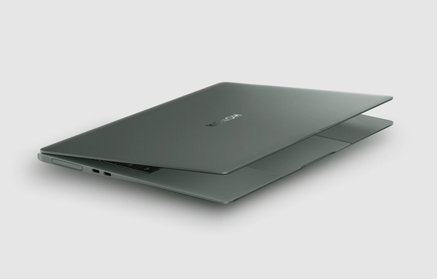 Honor MagicBook Art 14 