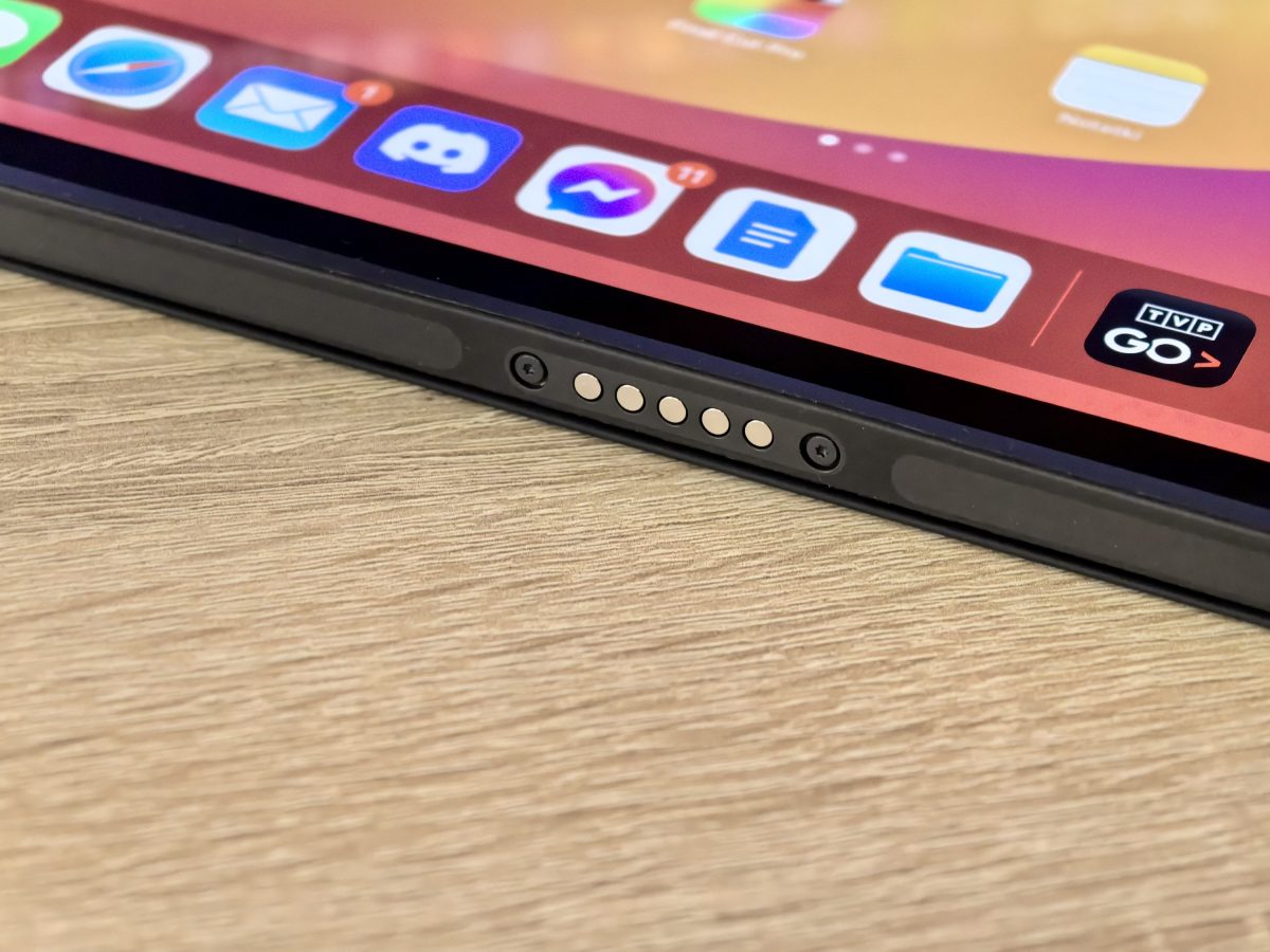 Logitech Combo Touch for iPad Pro M4 (2024)