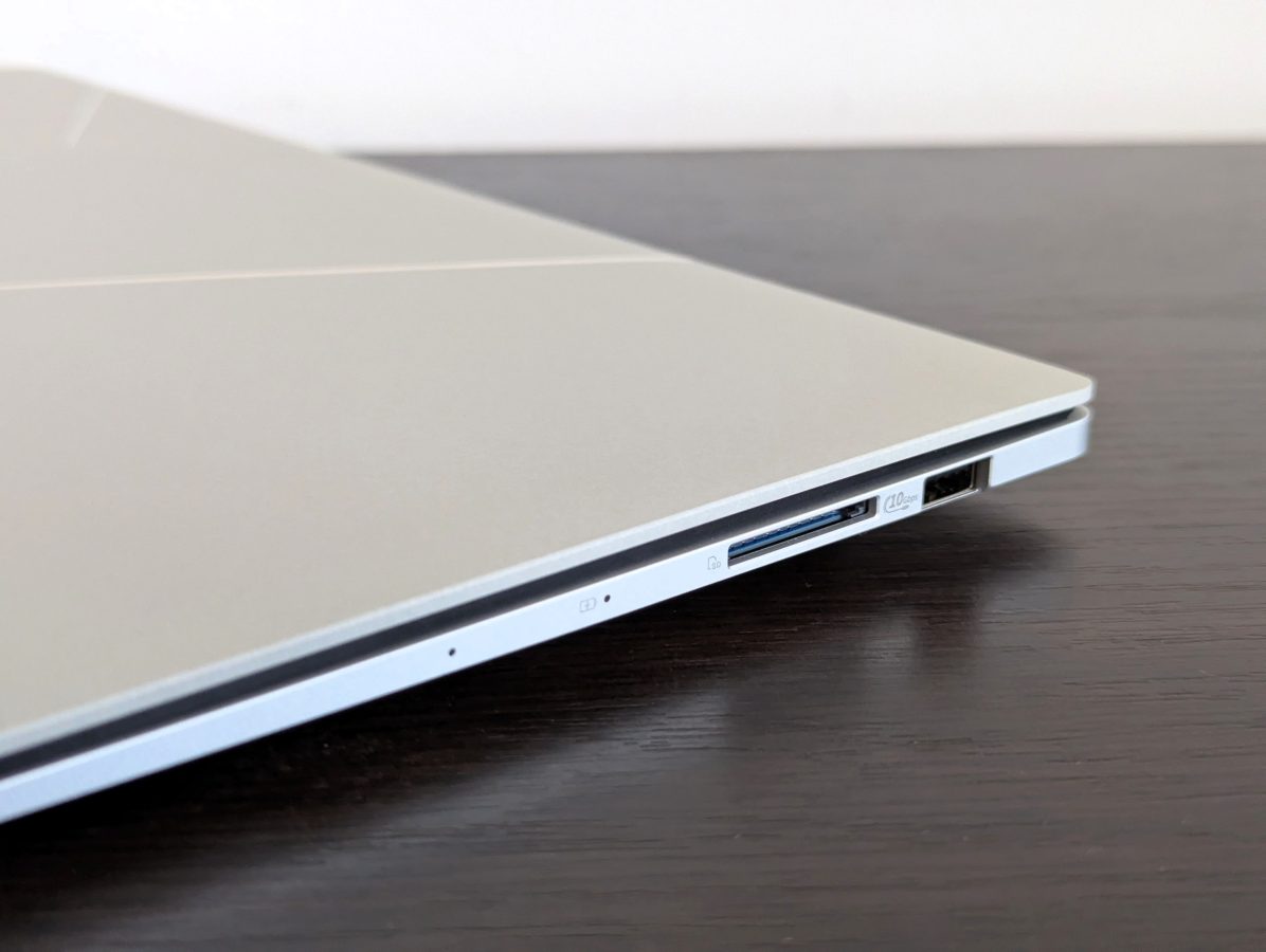 Asus Zenbook S 16