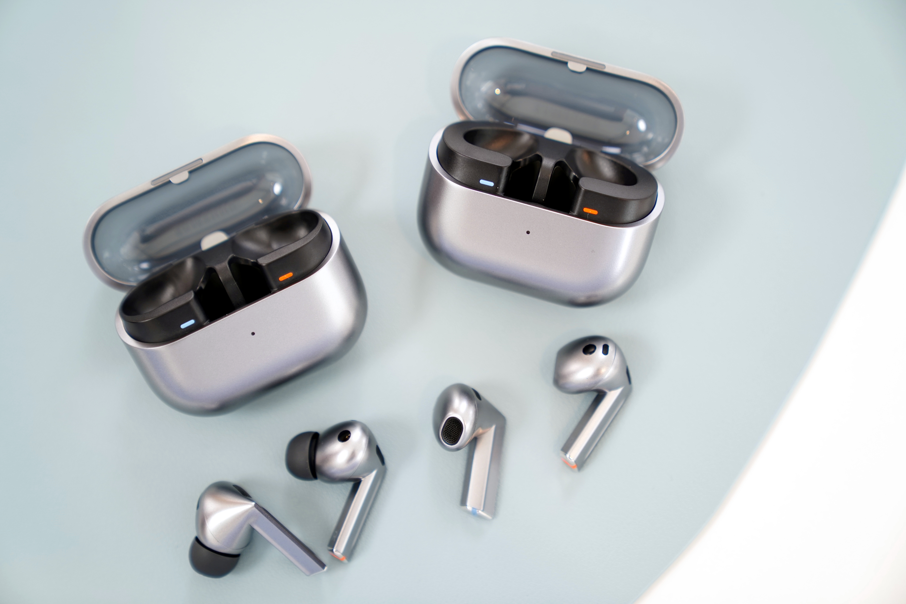 słuchawki Samsung Galaxy Buds 3 Pro i Samsung Galaxy Buds 3