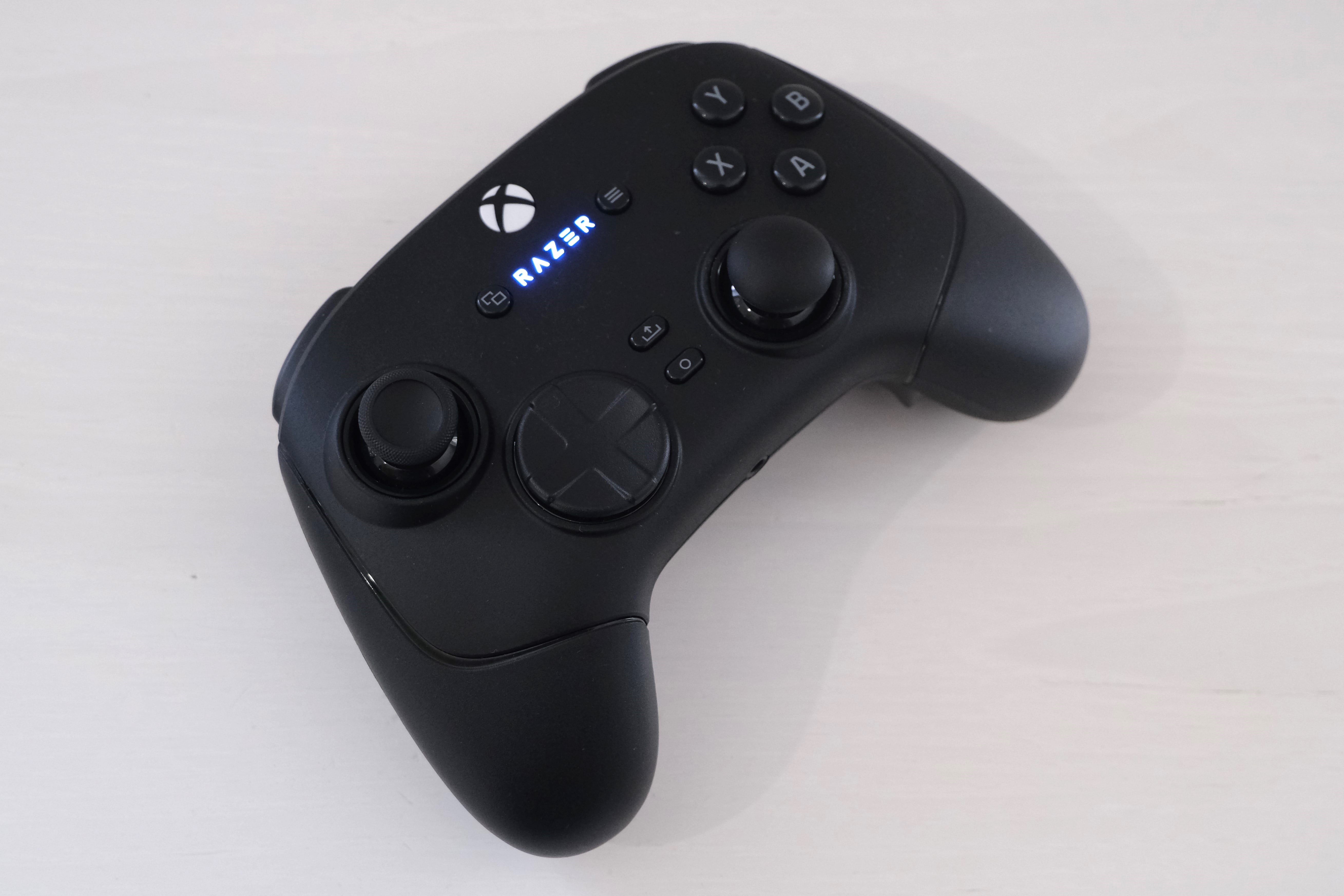 Recenzja Razer Wolverine v3 Pro