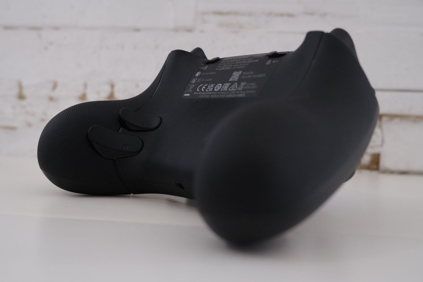 Recenzja Razer Wolverine v3 Pro
