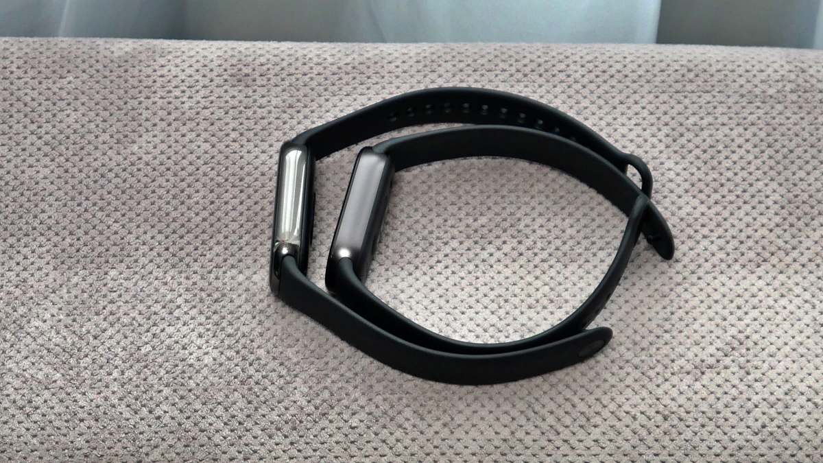 Xiaomi Smart Band 8 i Xiaomi Smart Band 9 / fot. Kacper Żarski (Tabletowo.pl)
