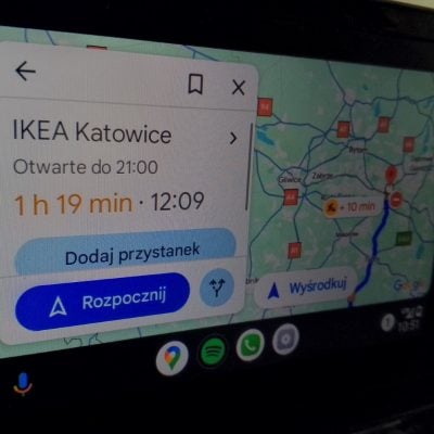 Google Maps w Android Auto z funkcją Dodaj przystanek