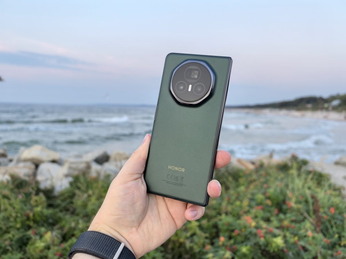 Honor Magic V3