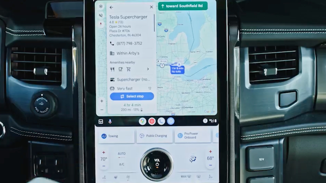 Mapy Google w Android Auto w elektrycznym Fordzie