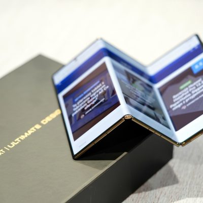 Huawei Mate XT