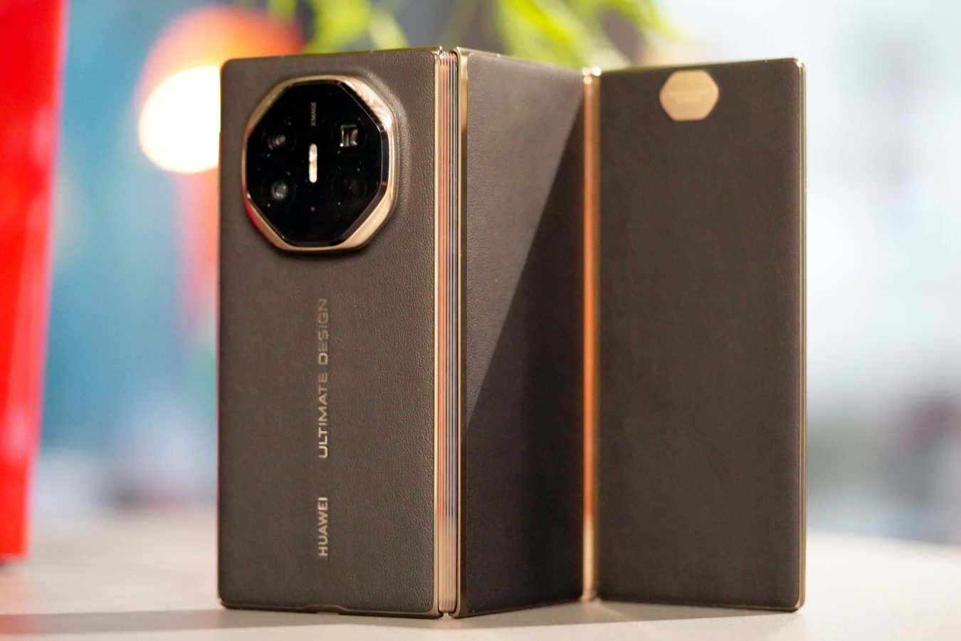 Huawei Mate XT
