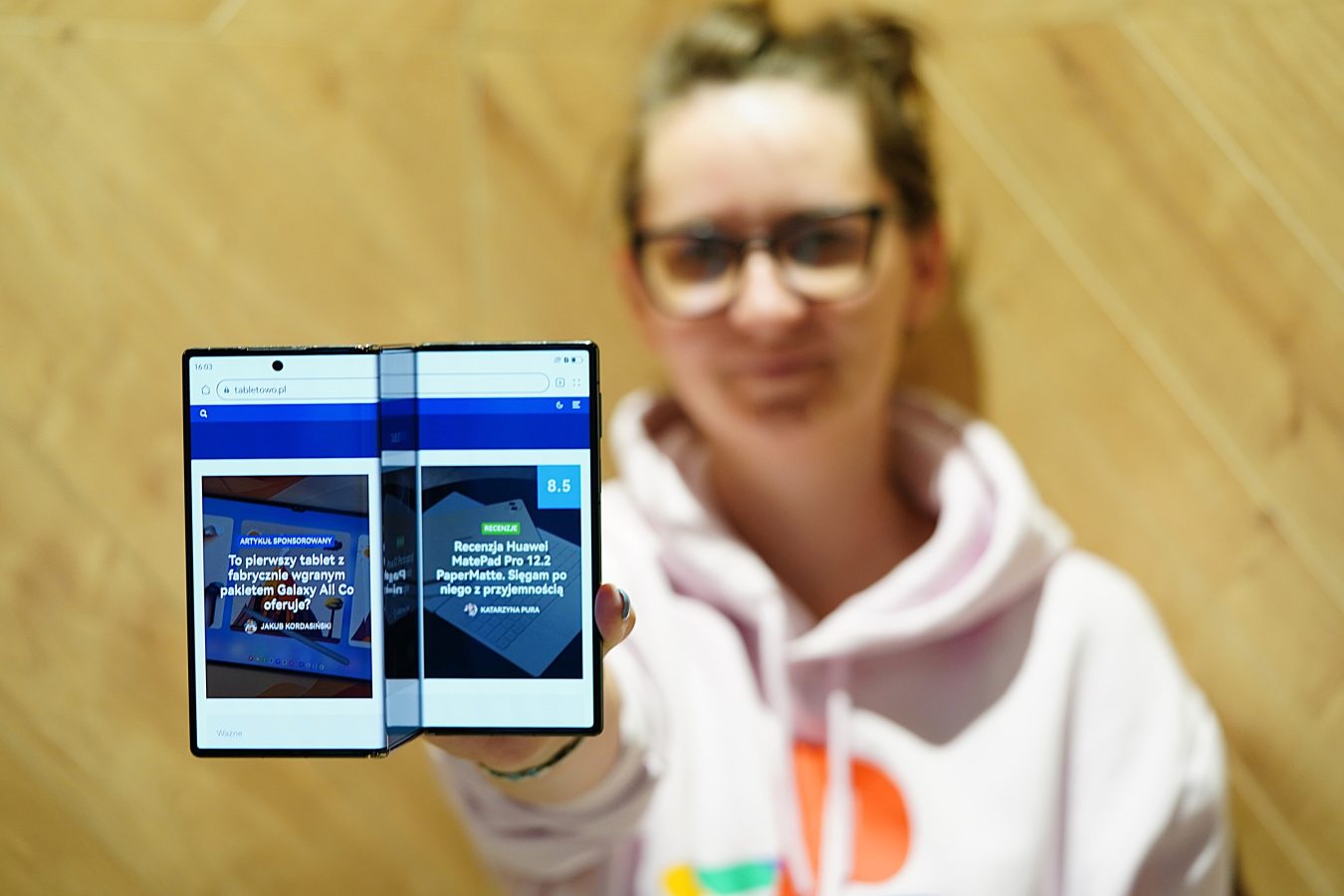 Geeka Miałam w rękach Huawei Mate XT! Serce geeka zabiło mocniej