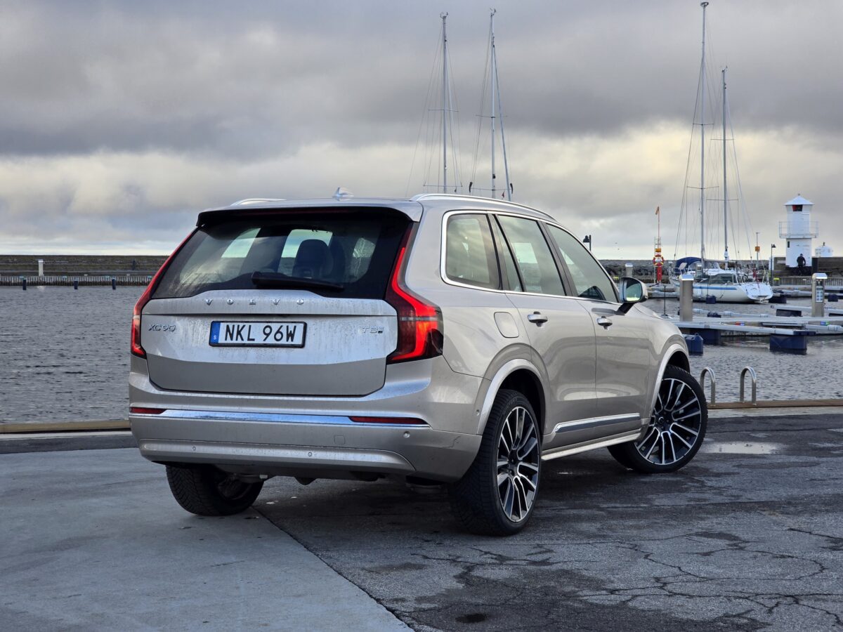 Volvo XC90