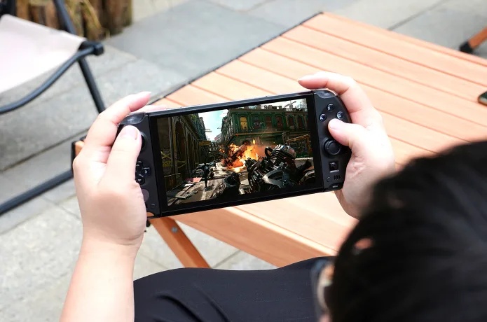 gpd win 4 2025 psp grafika steam deck