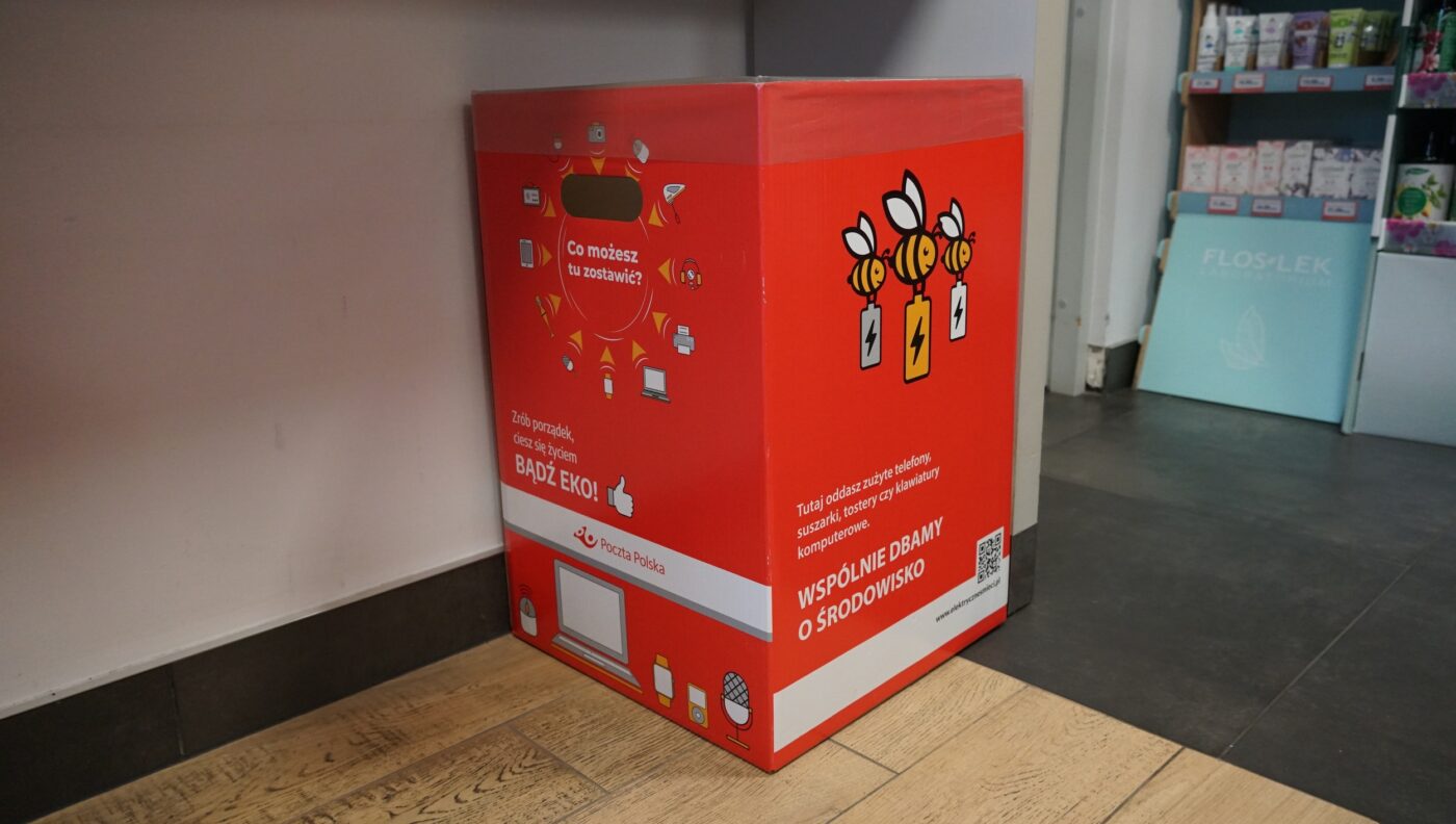 poczta polska pojemniki recykling elektrośmieci