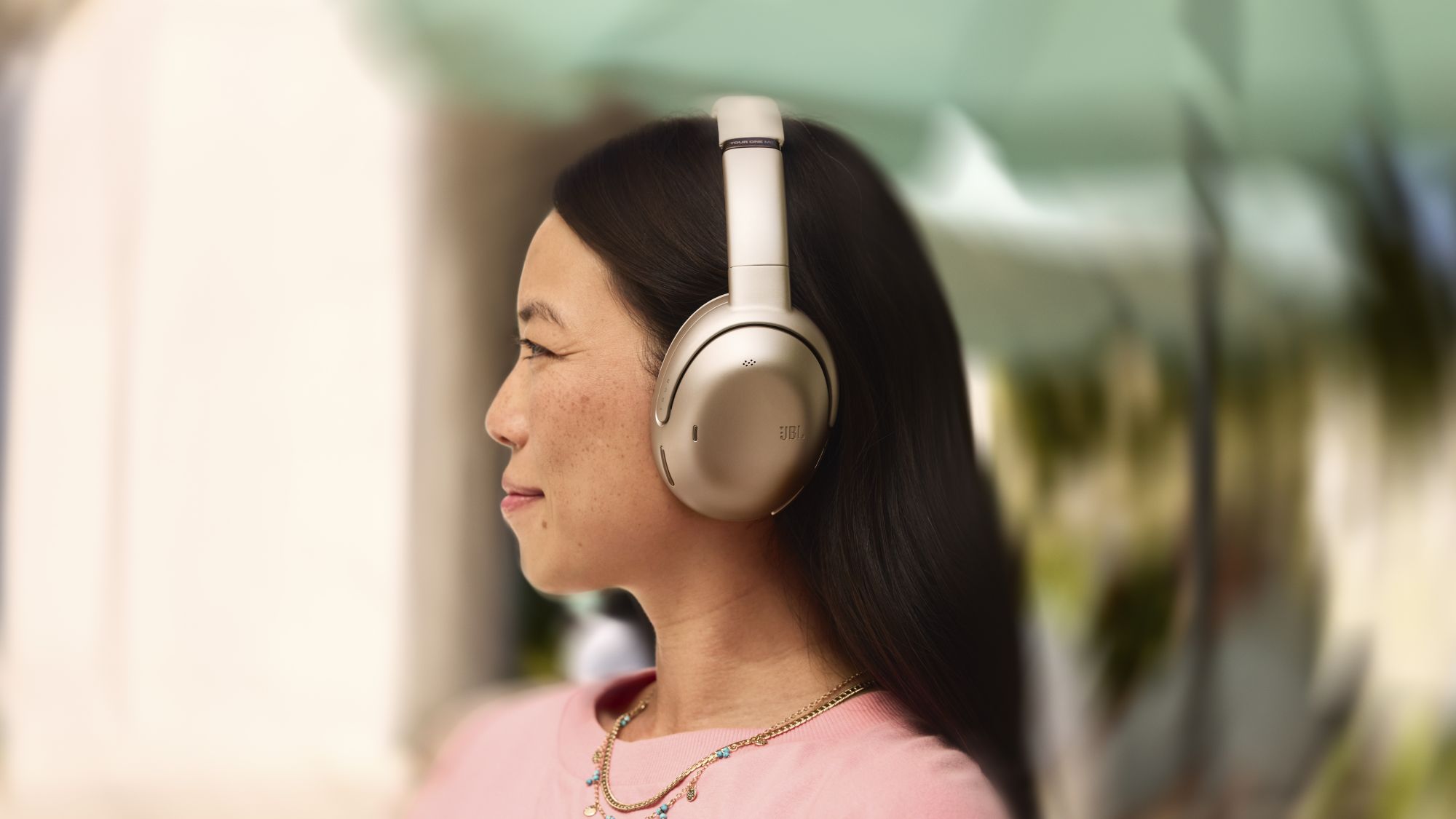 JBL Tour One M3
