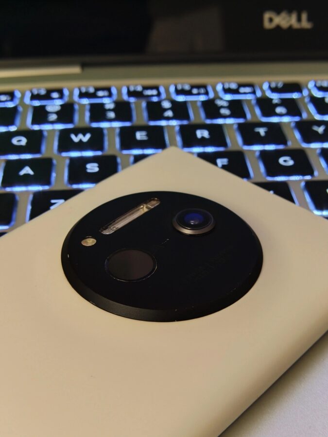 LumiPhone 1020 SE