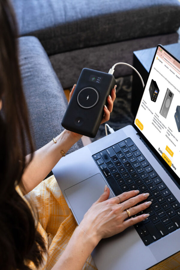 powerbank flash pro ultra