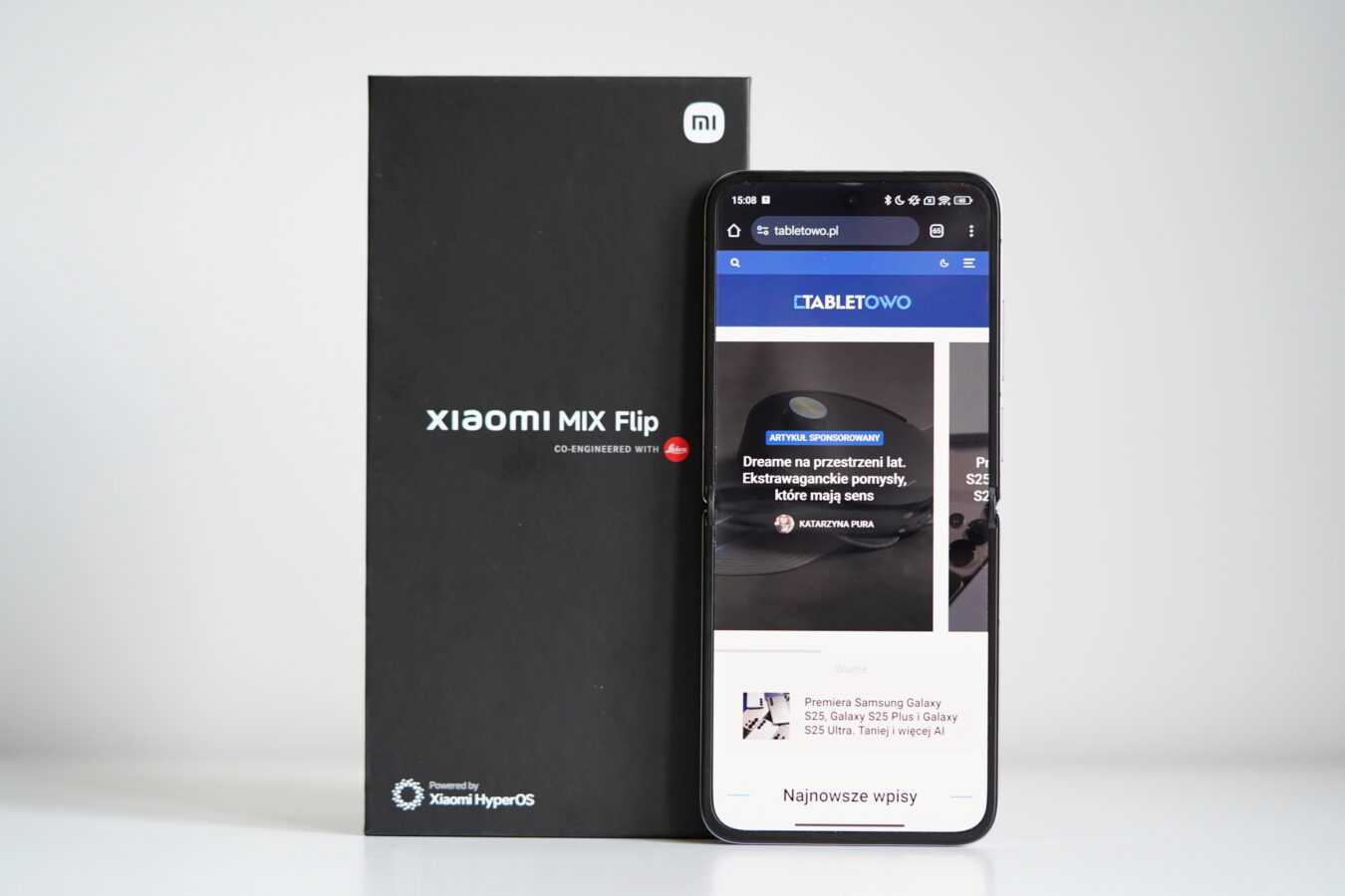 Xiaomi Mix Flip