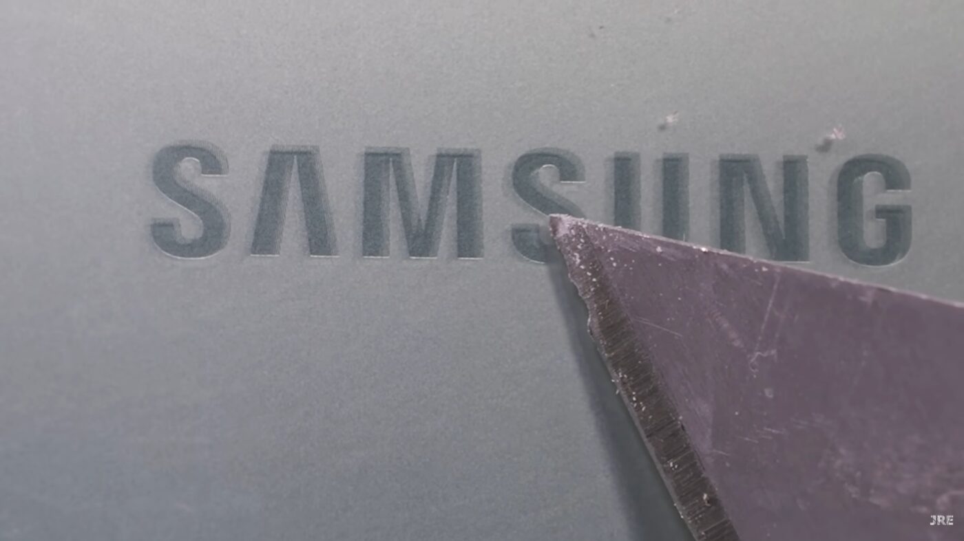 samsung galaxy s25 ultra test samsung logo jerryrigeverything