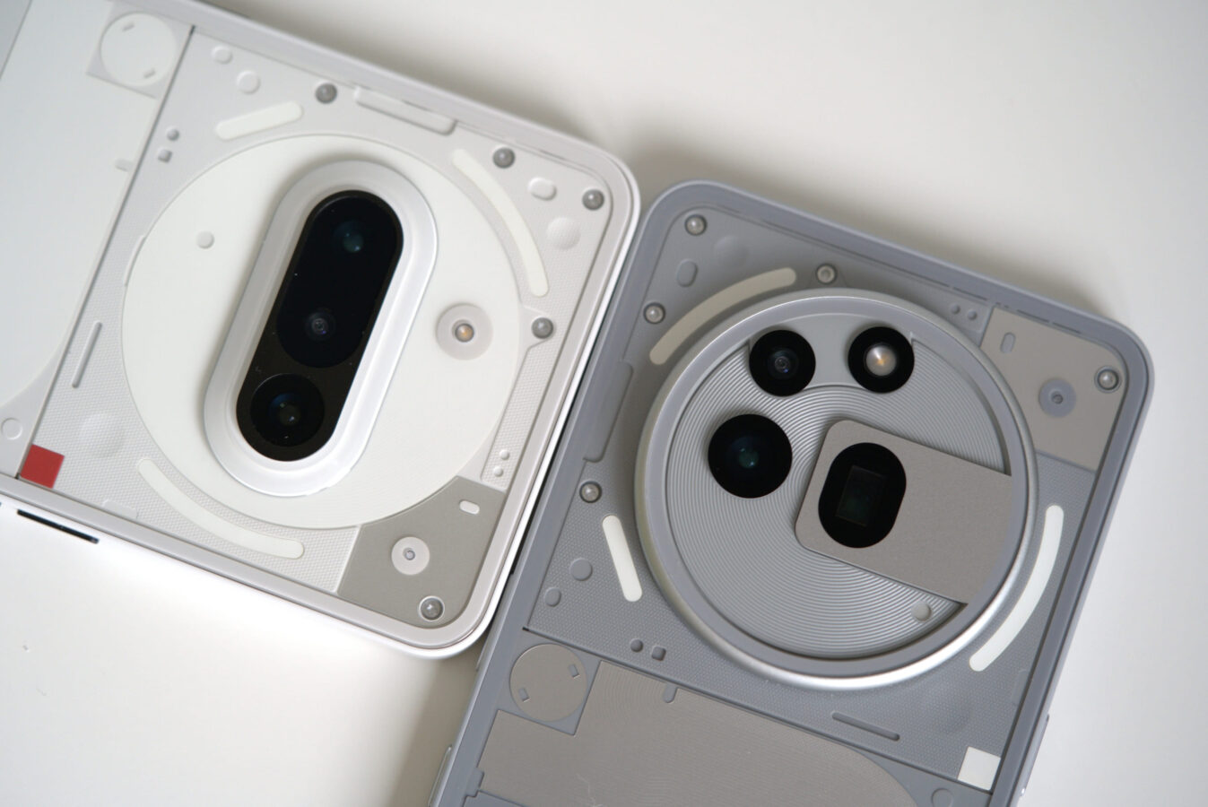 Nothing Phone (3a) i Nothing Phone (3a) Pro