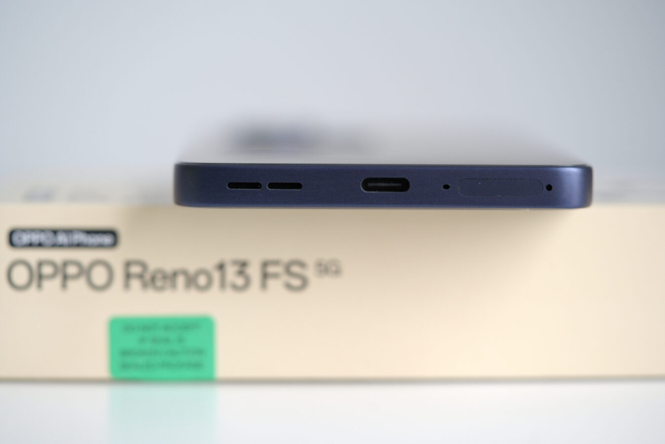 Oppo Reno 13 FS 5G