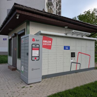 automat paczkowy dpd pickup orlen paczka fot. tabletowo.pl