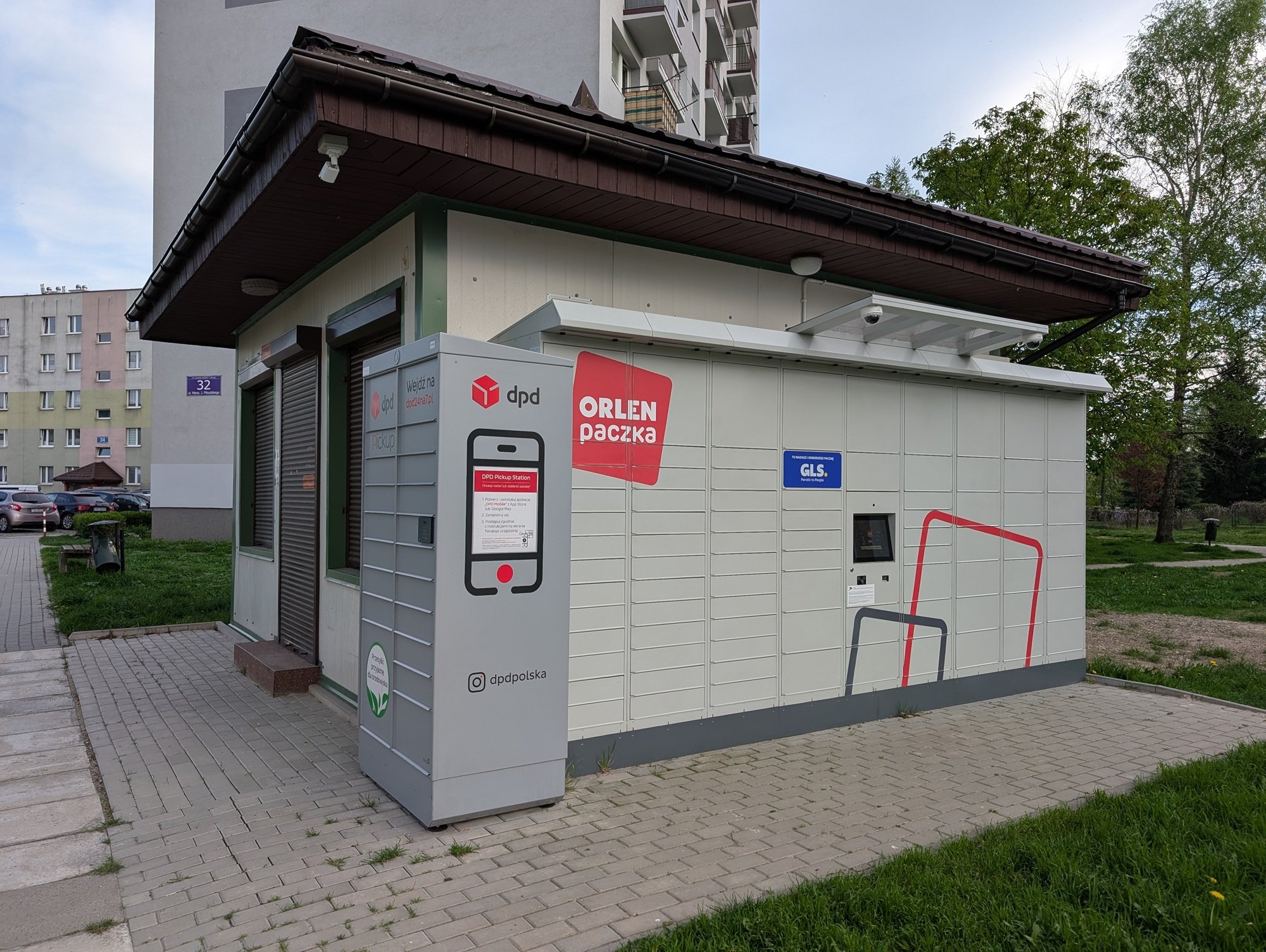 automat paczkowy dpd pickup orlen paczka fot. tabletowo.pl