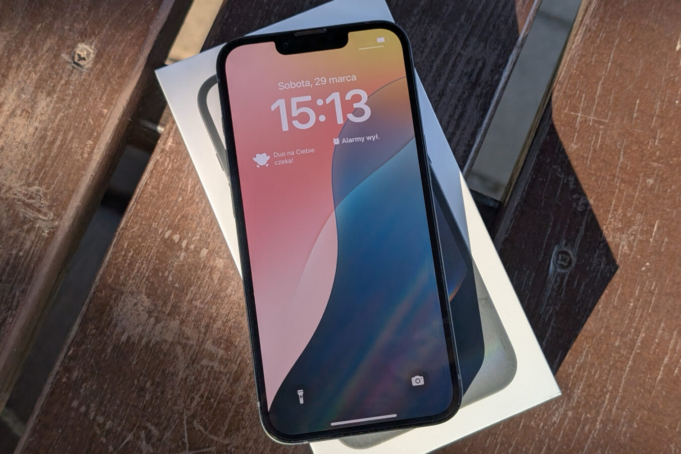 iPhone 16e