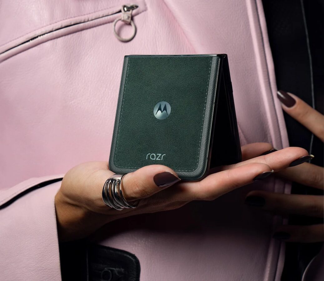 motorola-razr-60-ultra-zrodlo-evleaks