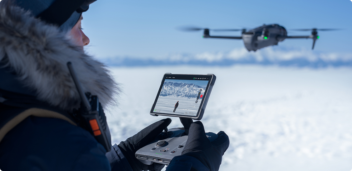 dron dji mavic 4 pro