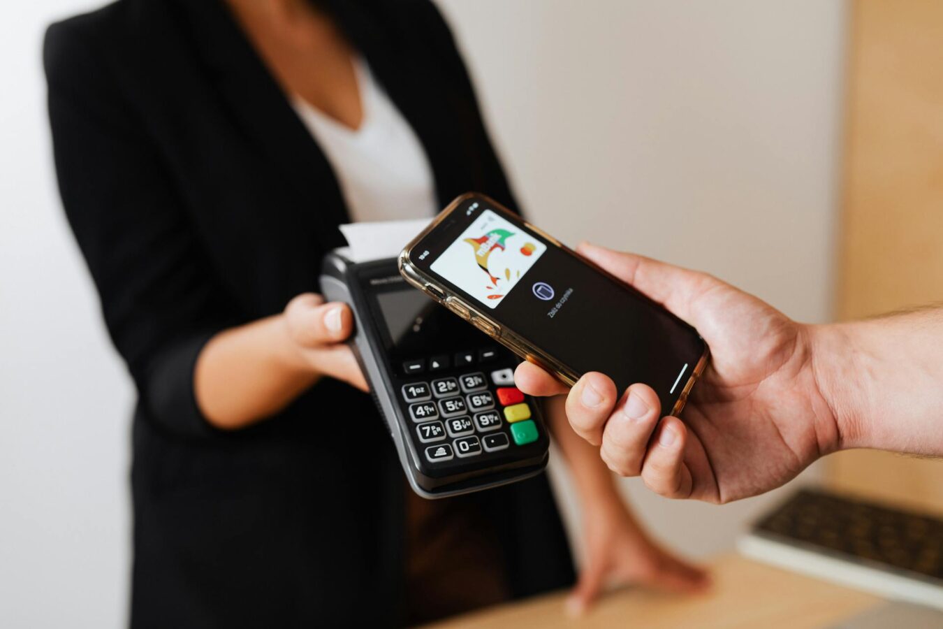 google pay mbank płacenie telefonem smartfonem terminal płatniczy