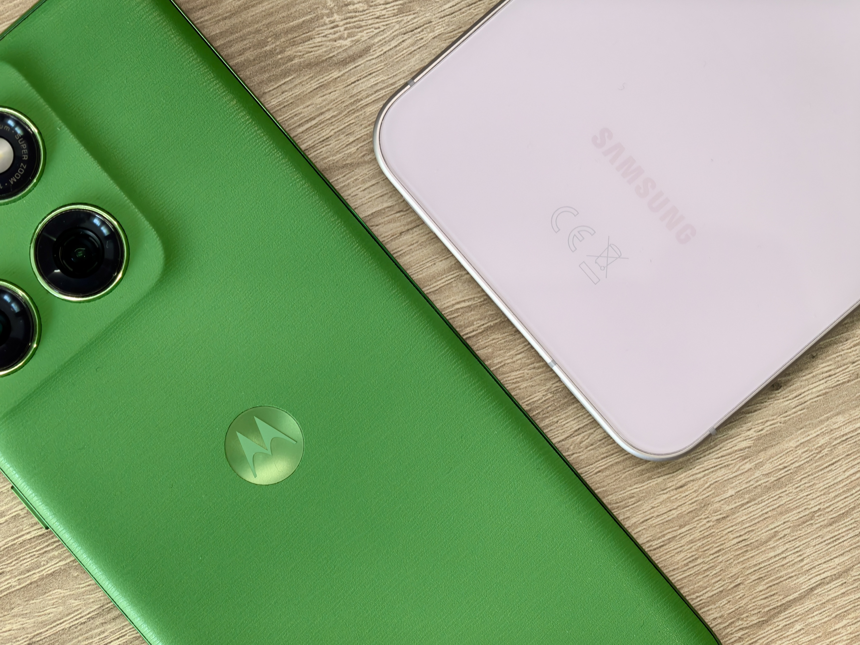 Motorola Edge 60 vs Samsung Galaxy A56