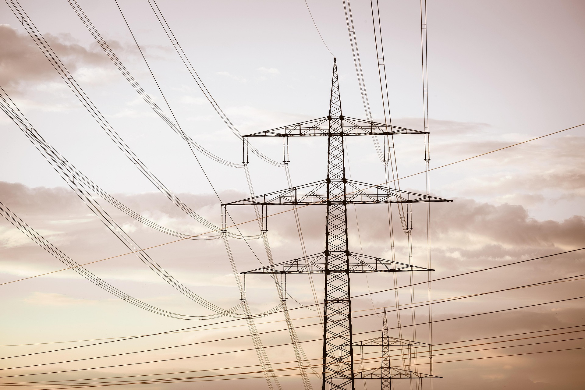 słup energetyczny słupy energetyczne prąd
