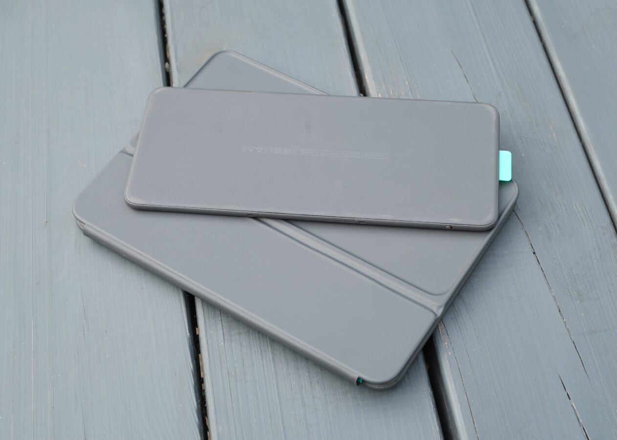 Recenzja Logitech Flip Folio Tabletowo iPad Klawiatura Bluetooth i etui
