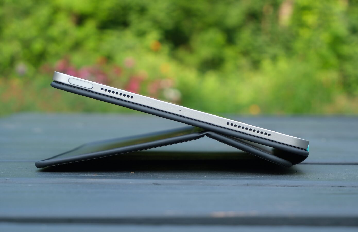 Recenzja Logitech Flip Folio Tabletowo iPad Klawiatura Bluetooth i etui